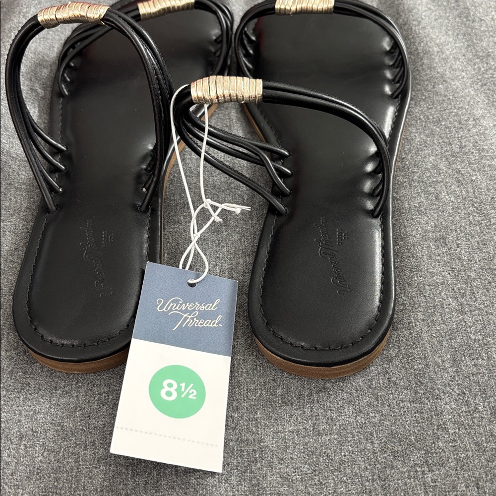 Universal Thread Sandals - Picture 3 of 7